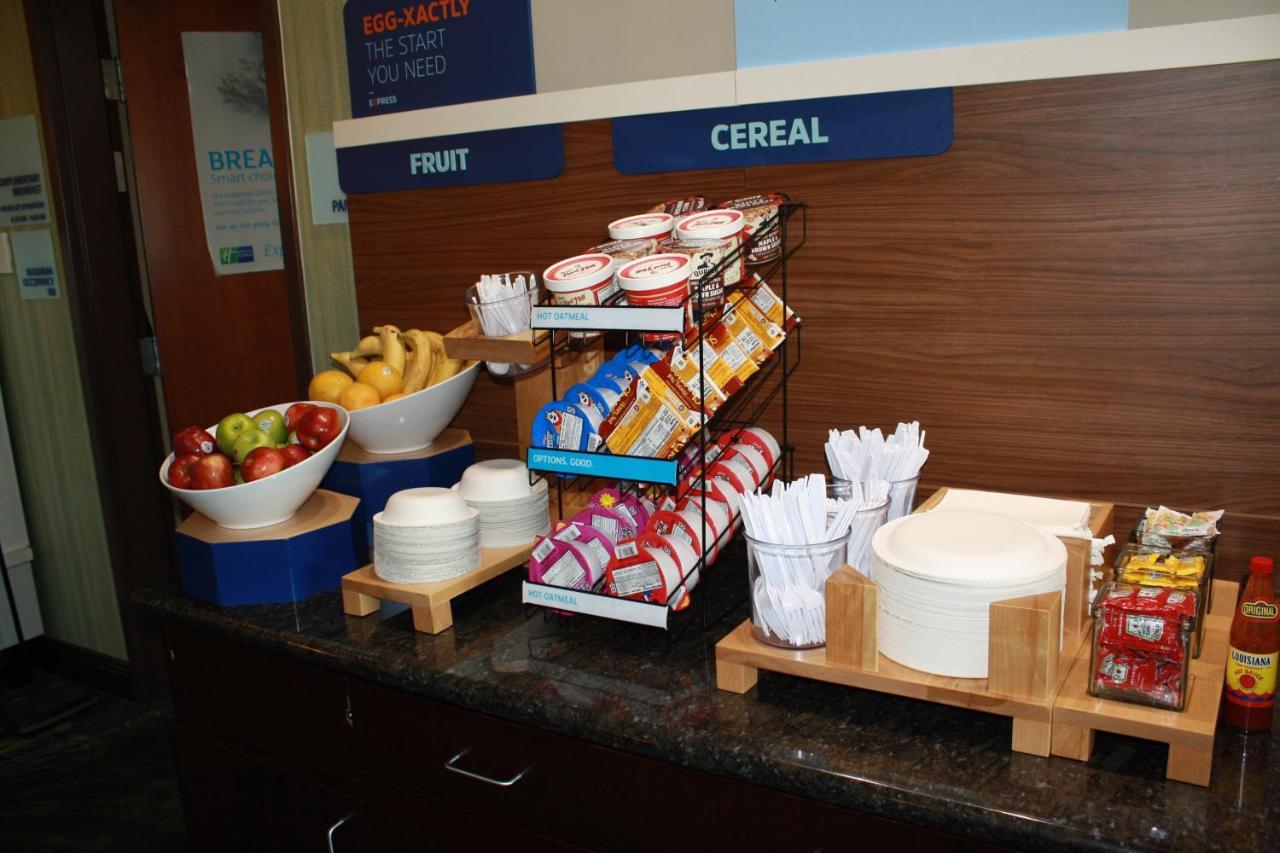 Hotel Express & Peoria Area By Ihg