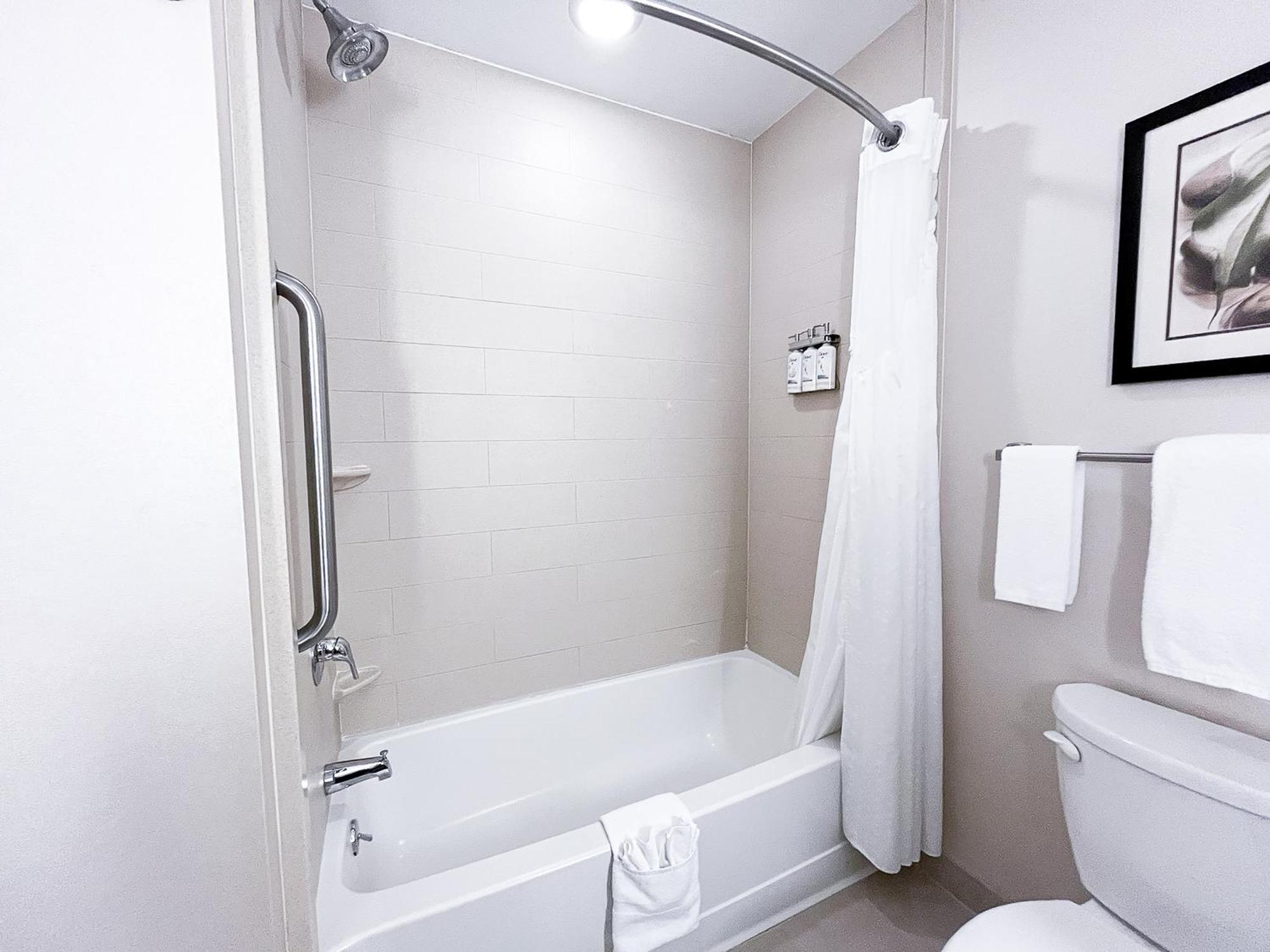 Express & Peoria Area By Ihg Morton