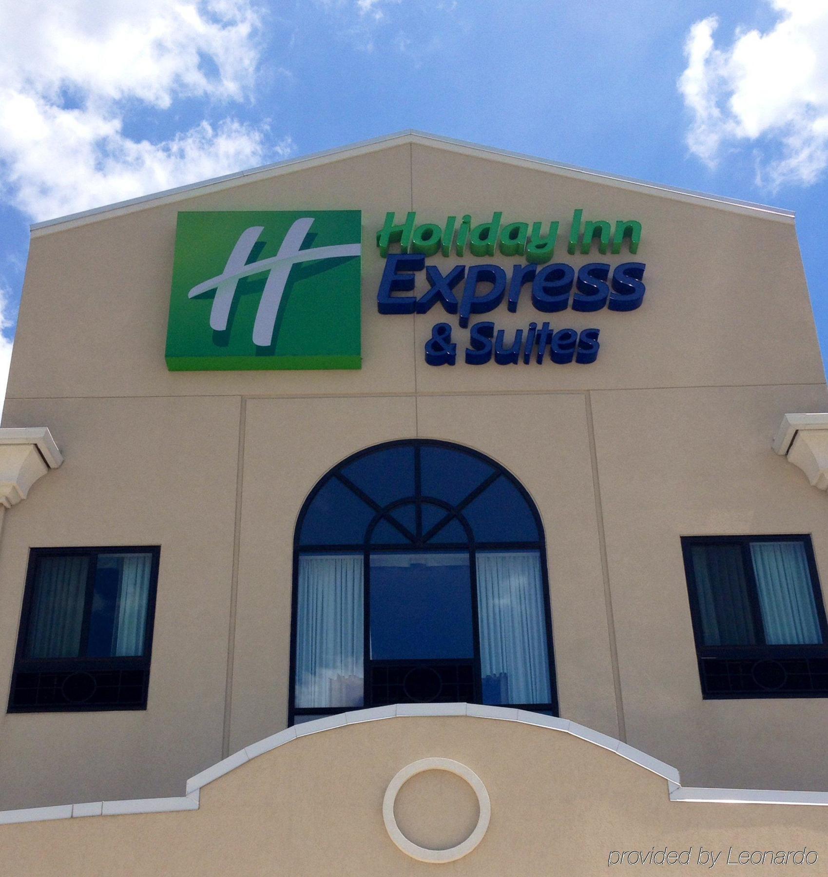 Express & Peoria Area By Ihg Hotel Morton