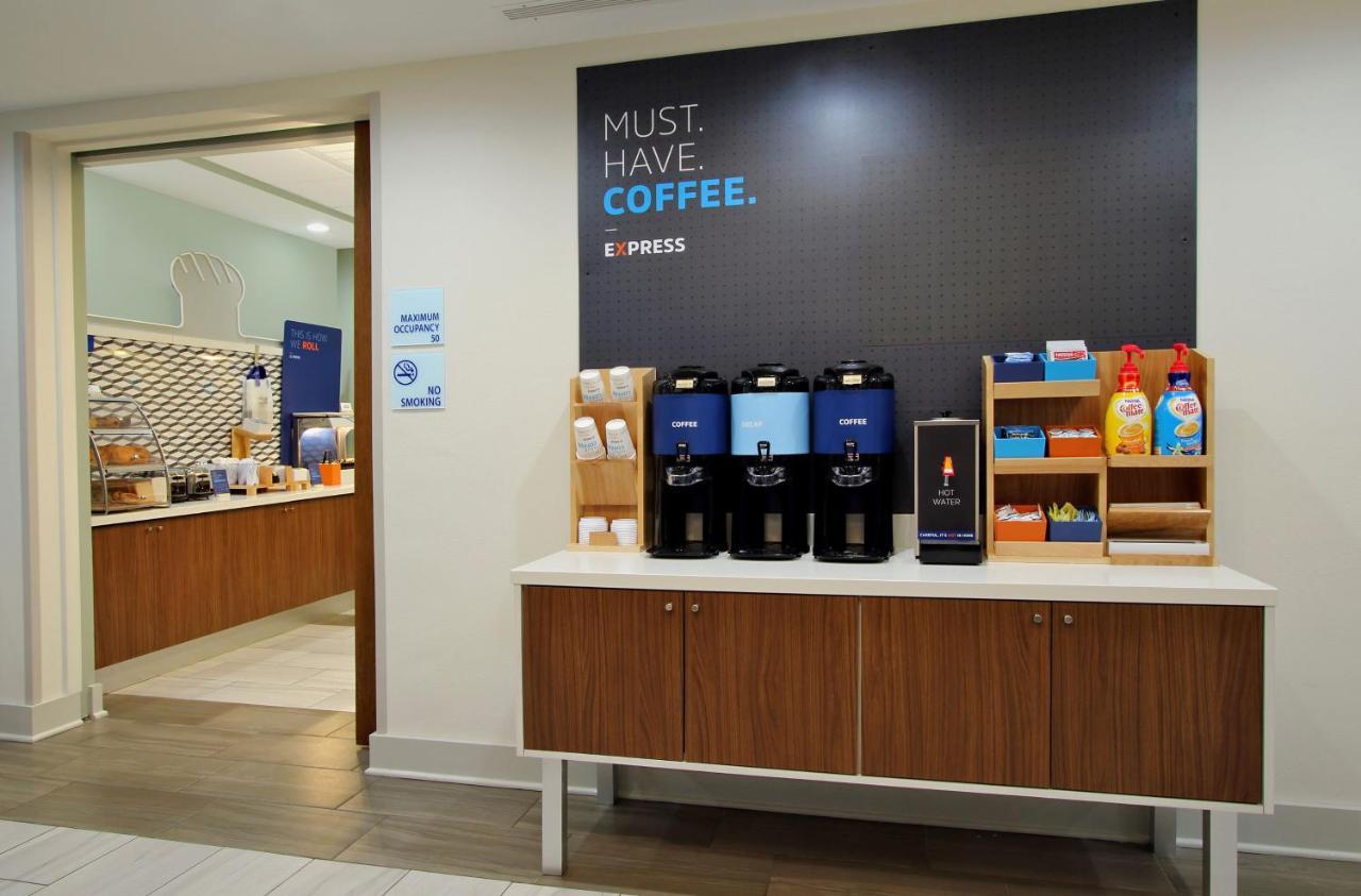 Express & Peoria Area By Ihg