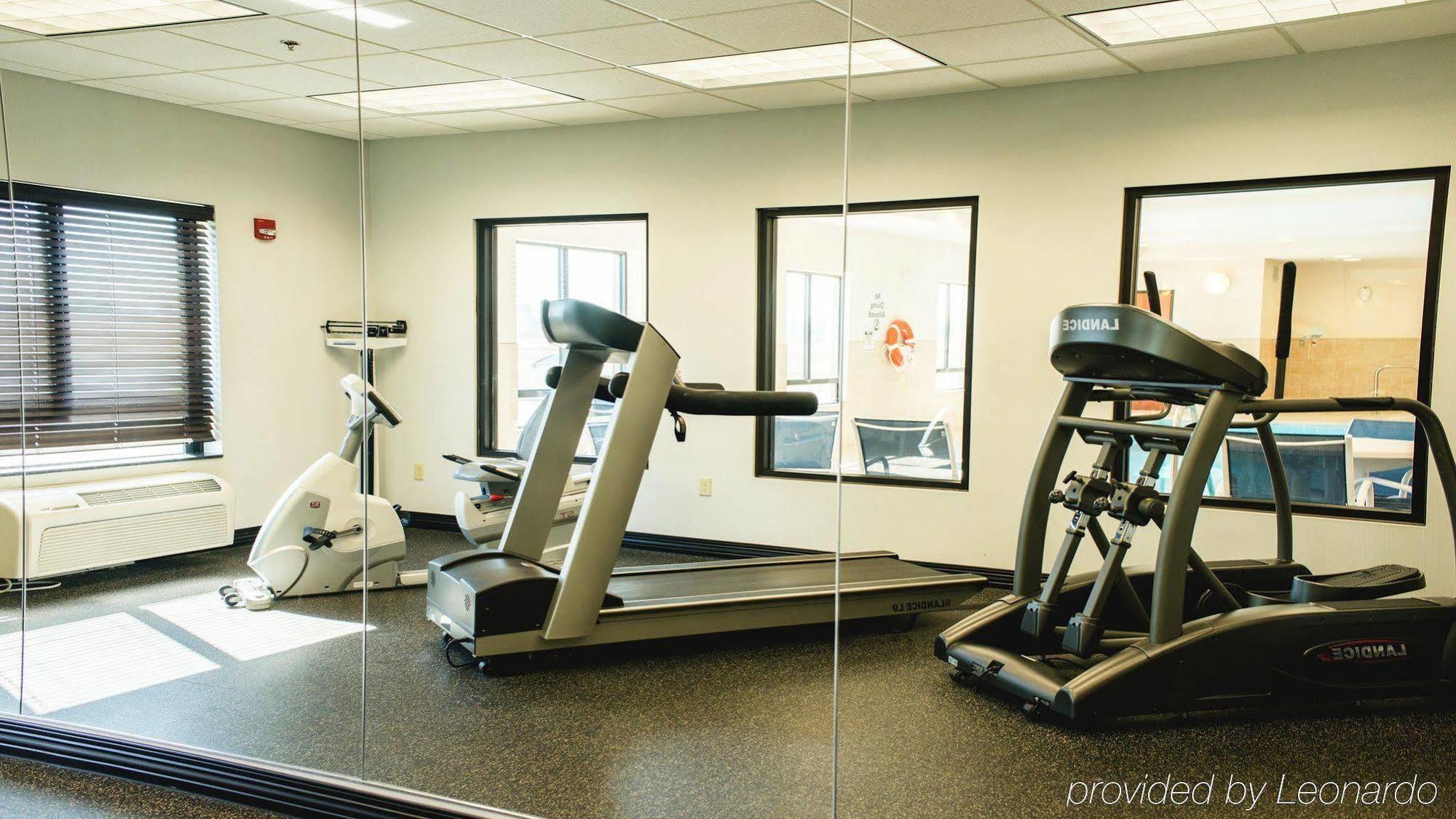 Hotel Express & Peoria Area By Ihg